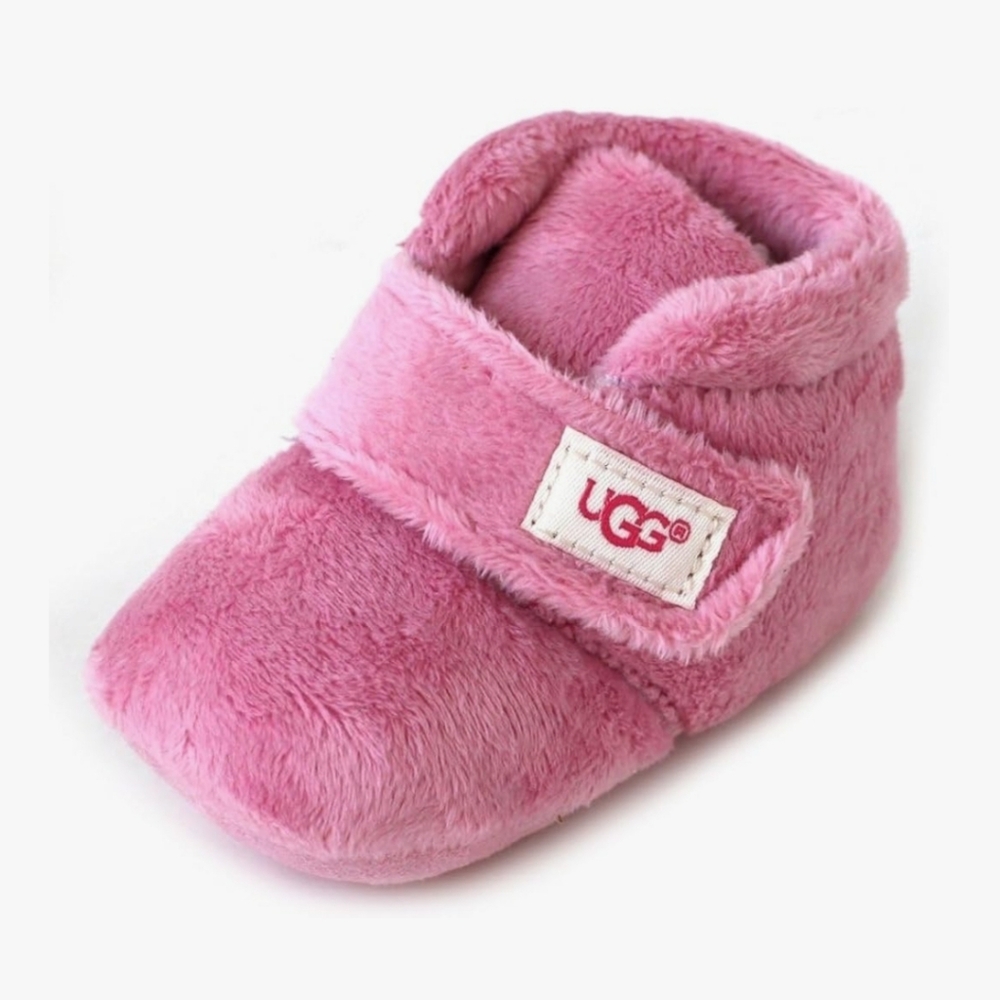 Baby Girl UGG Slippers – Size 2/3